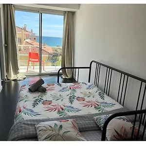 Aparthotel Hug Hotel2022, El Carrer del Canonge